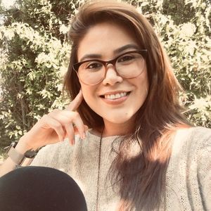 Meet your Posher, Estefania